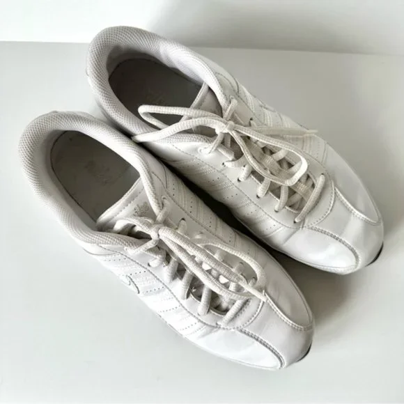 Nike Musique III Woman Sneakers White Leather Sneakers US 8 - Picture 7 of 11